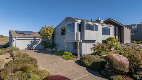 Exterior - 20910 Heron Dr, Bodega Bay, CA 94923 photo 1 of 8
