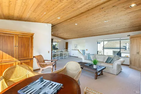 Living - 20910 Heron Dr, Bodega Bay, CA 94923 photo 3 of 4