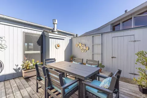 Exterior - 20910 Heron Dr, Bodega Bay, CA 94923 photo 3 of 8