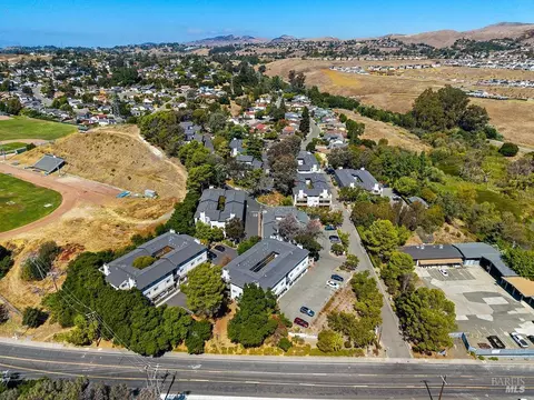 View/Area - 229 Nautical Ct, Vallejo, CA 94591 photo 4 of 4