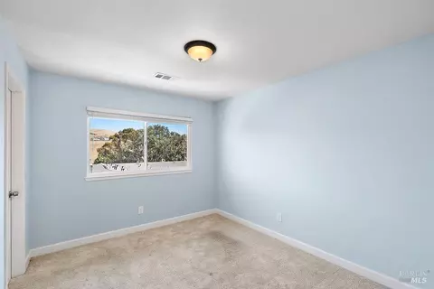 Bedroom - 229 Nautical Ct, Vallejo, CA 94591 photo 1 of 4
