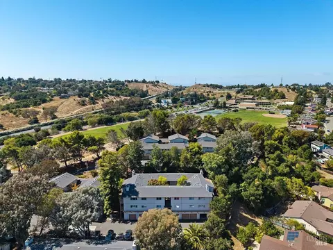 View/Area - 229 Nautical Ct, Vallejo, CA 94591 photo 1 of 4