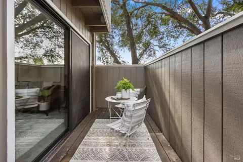 Exterior - 165 Oddstad Dr #35, Vallejo, CA 94589 photo 3 of 4