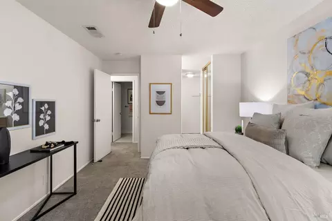 Bedroom - 165 Oddstad Dr #35, Vallejo, CA 94589 photo 3 of 5