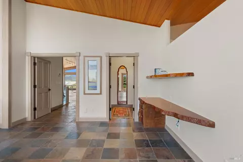 Entry Way - 405 Island View Dr, Smith River, CA 95567 photo 1 of 4