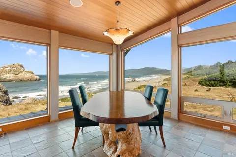 Dining - 405 Island View Dr, Smith River, CA 95567 photo 2 of 3
