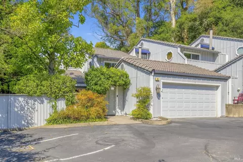 123 Alice St, Santa Rosa, CA 95409