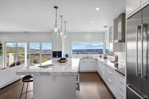 Kitchen - 775 Benjamin Way, Healdsburg, CA 95448 photo 5 of 6