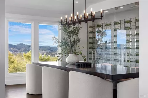 Dining - 775 Benjamin Way, Healdsburg, CA 95448 photo 1 of 4
