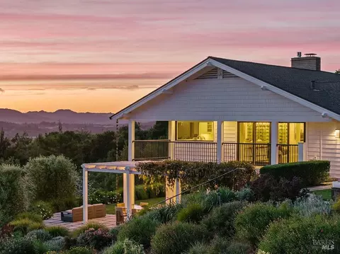 Exterior - 775 Benjamin Way, Healdsburg, CA 95448 photo 9 of 14