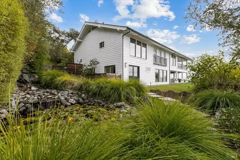 Exterior - 775 Benjamin Way, Healdsburg, CA 95448 photo 5 of 14