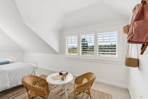 Bedroom - 86-84 Hill St, Mill Valley, CA 94941 photo 6 of 10