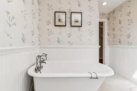 Bath - 86-84 Hill St, Mill Valley, CA 94941 photo 6 of 8