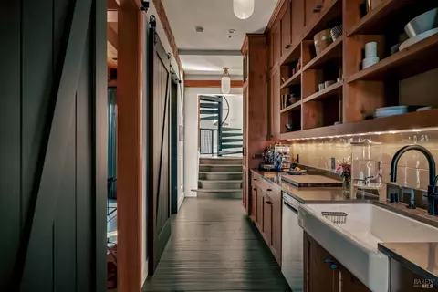 Kitchen - 21831 Schellville Rd, Sonoma, CA 95476 photo 5 of 5