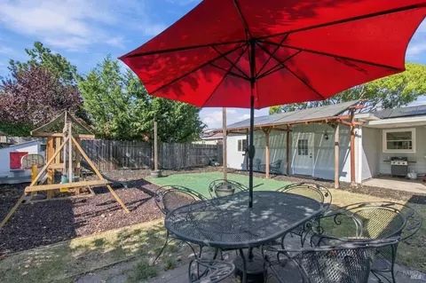 Exterior - 129 Dewitt Ave, Napa, CA 94558 photo 6 of 8
