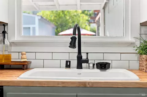Kitchen - 129 Dewitt Ave, Napa, CA 94558 photo 2 of 4