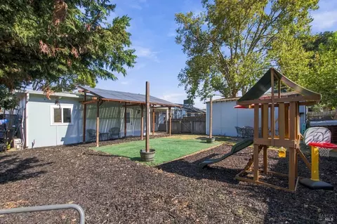 Exterior - 129 Dewitt Ave, Napa, CA 94558 photo 7 of 8