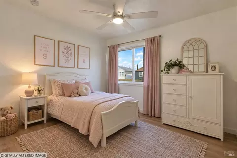 Bedroom - 129 Dewitt Ave, Napa, CA 94558 photo 4 of 8