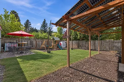 Exterior - 129 Dewitt Ave, Napa, CA 94558 photo 5 of 8