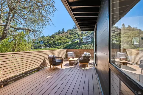Exterior - 3 Lower Crescent Ave, Sausalito, CA 94965 photo 10 of 22
