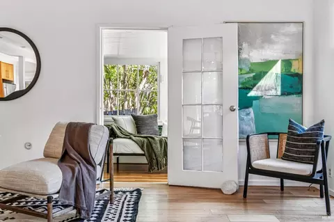 Entry Way - 3 Lower Crescent Ave, Sausalito, CA 94965 photo 1 of 4