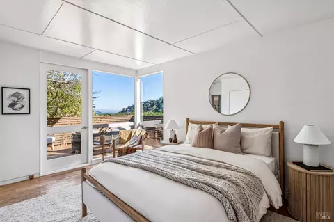 Bedroom - 3 Lower Crescent Ave, Sausalito, CA 94965 photo 2 of 4