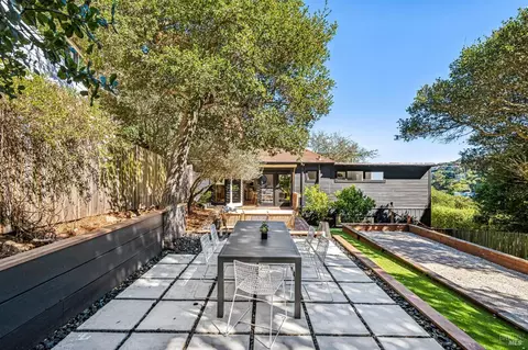 Exterior - 3 Lower Crescent Ave, Sausalito, CA 94965 photo 15 of 22