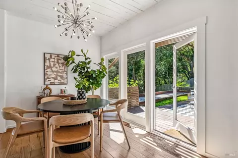Dining - 3 Lower Crescent Ave, Sausalito, CA 94965 photo 4 of 5