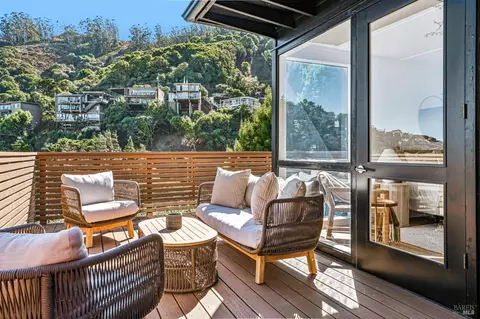Exterior - 3 Lower Crescent Ave, Sausalito, CA 94965 photo 13 of 22