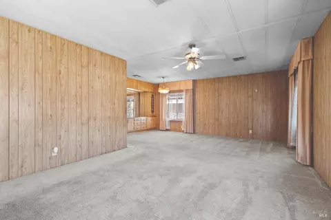 1066 Maple Dr, Windsor, CA 95492 photo 4