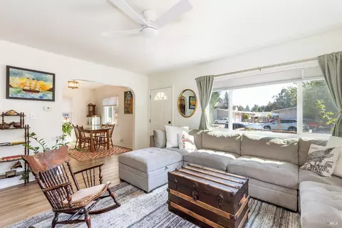 Living - 1740 E St, Napa, CA 94559 photo 3 of 4