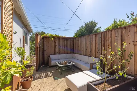 Exterior - 1740 E St, Napa, CA 94559 photo 8 of 8