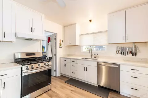 Kitchen - 1740 E St, Napa, CA 94559 photo 3 of 5