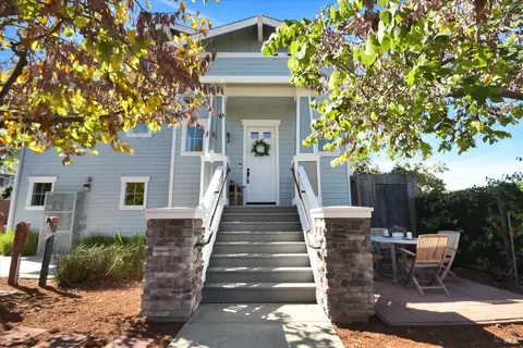 6 Merrydale Ct, San Rafael, CA 94903