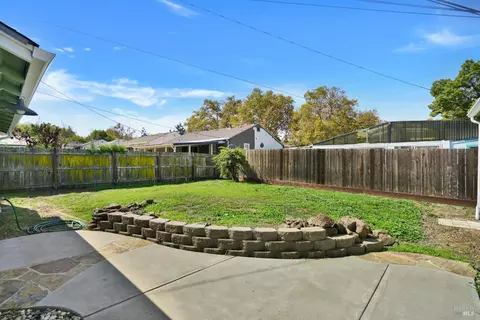Exterior - 2905 Irwin St, Vallejo, CA 94591 photo 9 of 12