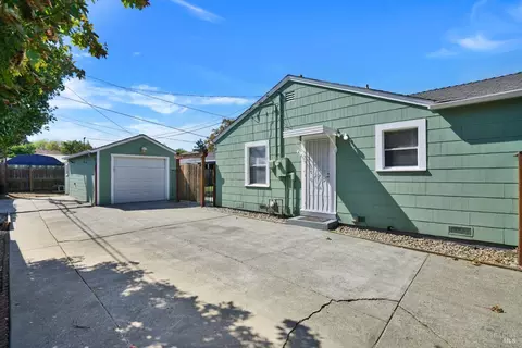 Exterior - 2905 Irwin St, Vallejo, CA 94591 photo 7 of 12