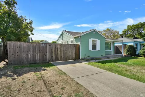 Exterior - 2905 Irwin St, Vallejo, CA 94591 photo 3 of 12