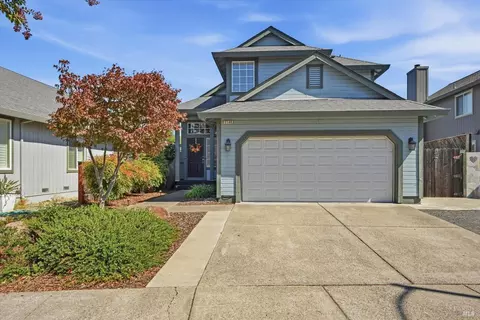 2148 Bock St, Santa Rosa, CA 95403