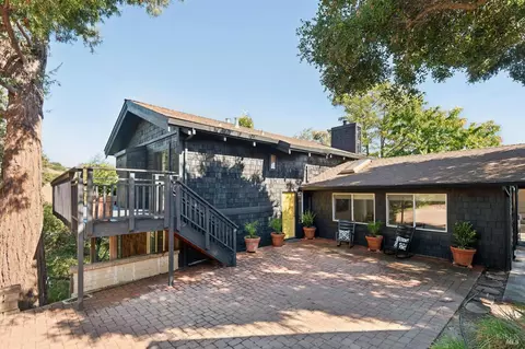 34 Tomahawk Dr, San Anselmo, CA 94960 photo 1