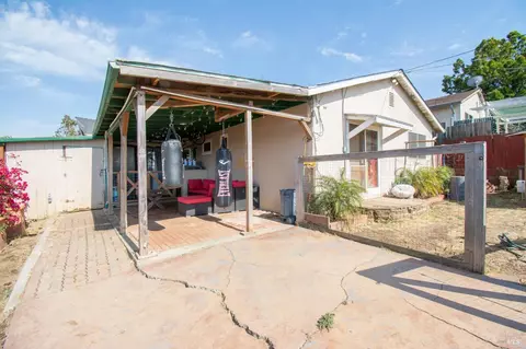 Exterior - 343 Ladera Dr, Vallejo, CA 94591 photo 3 of 11