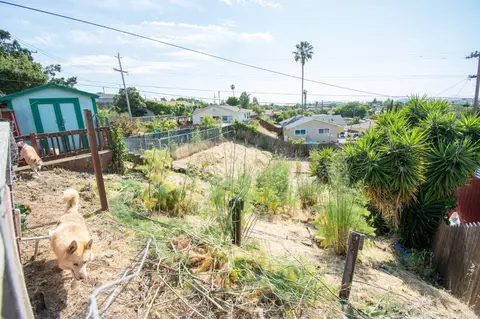 Exterior - 343 Ladera Dr, Vallejo, CA 94591 photo 6 of 11