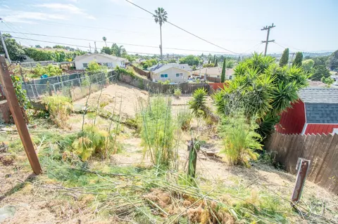 Exterior - 343 Ladera Dr, Vallejo, CA 94591 photo 5 of 11