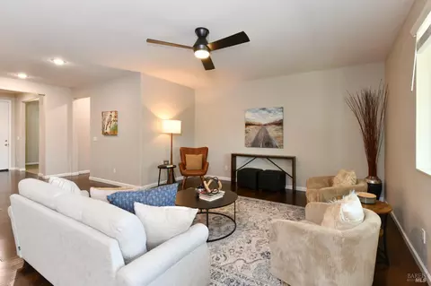Living - 2417 Hancock Dr, Fairfield, CA 94533 photo 2 of 2