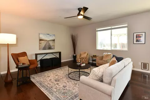 Living - 2417 Hancock Dr, Fairfield, CA 94533 photo 1 of 2