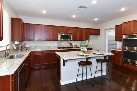Kitchen - 2417 Hancock Dr, Fairfield, CA 94533 photo 2 of 5