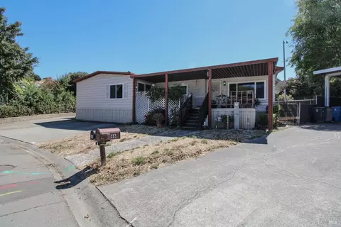 45 Kay Dr, Vallejo, CA 94590 photo 2