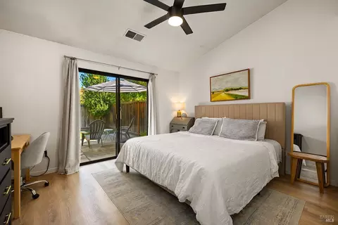 Bedroom - 260 Usher Dr, Windsor, CA 95492 photo 1 of 2