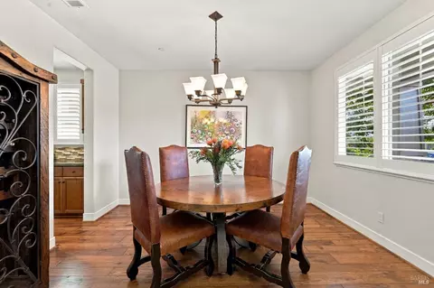 Dining - 218 Saffron Ct, Napa, CA 94559 photo 2 of 4