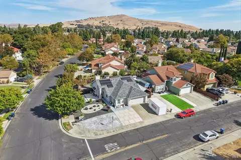 View/Area - 1102 Charter Ln, Fairfield, CA 94533 photo 5 of 21