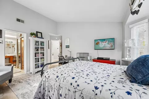 Bedroom - 1102 Charter Ln, Fairfield, CA 94533 photo 6 of 8